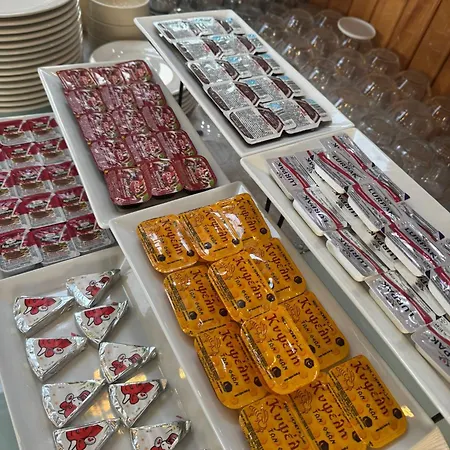 Lidi Hotell Sarandë