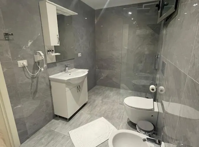 Lidi 酒店 Sarandë