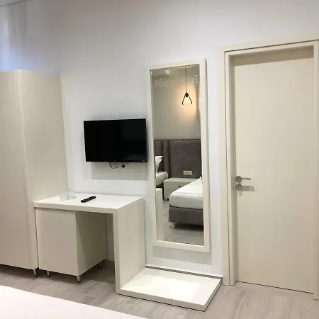 Lidi ホテル 3*