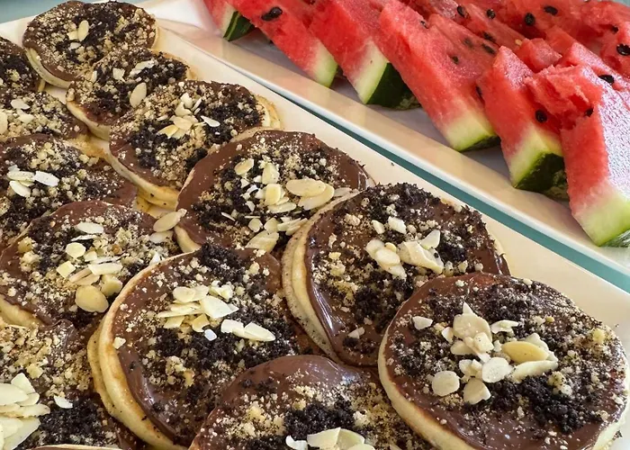 Lidi מלון סרנדה